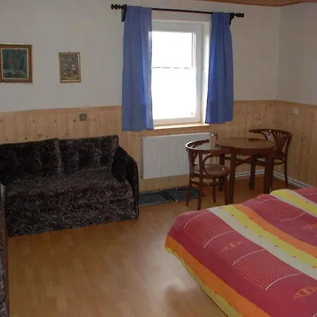 Dom wakacyjny In Pod Klinovcem 1681 Háj