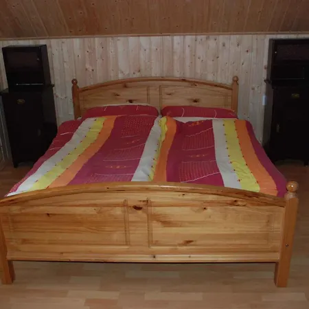 In Pod Klinovcem 1681 * Haj (Usti nad Labem)
